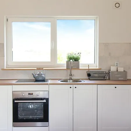 Beautiful In With Kitchen